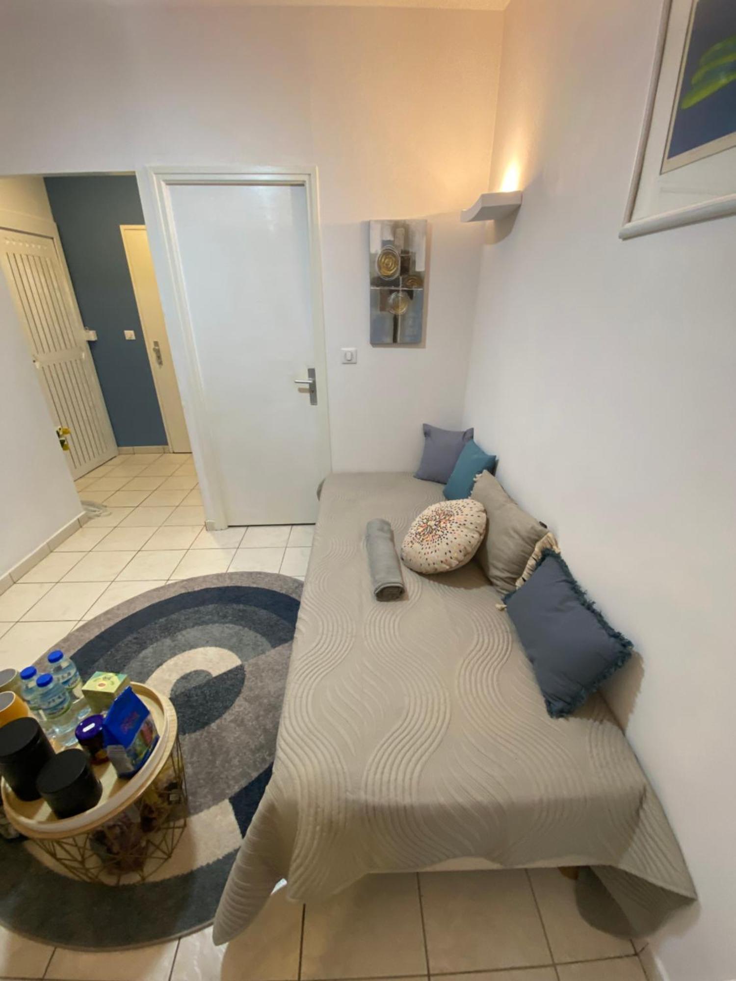 Appartement Le 63* à Trinité  Extérieur photo